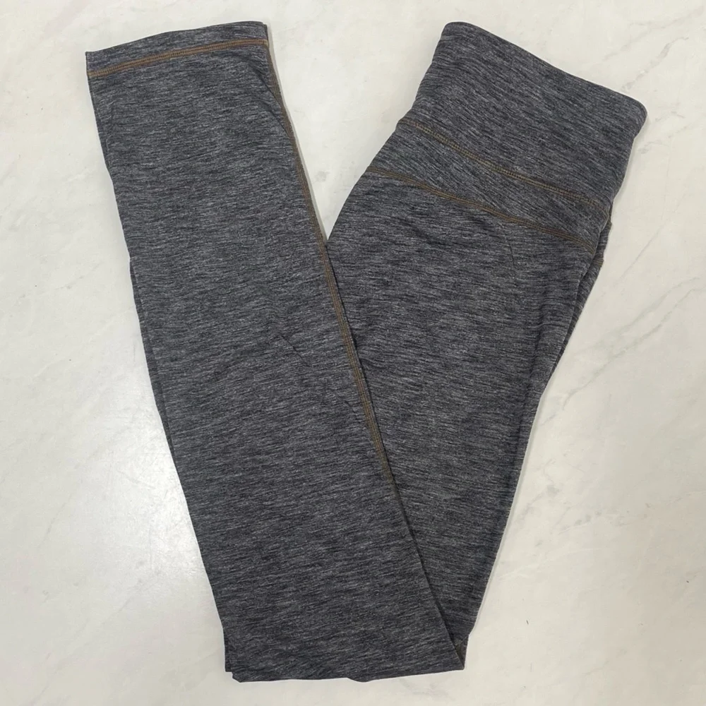 Athleta Gray Skinny Leggings Size Medium - Picture 7 of 7